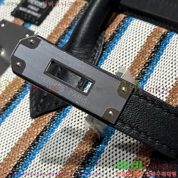 #޽  Ų 29 HE91560-3