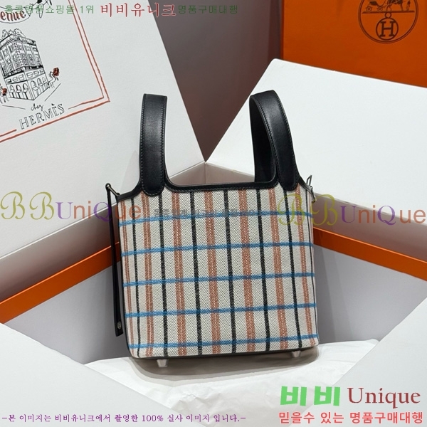 #޽ ź  18  HE152410-101