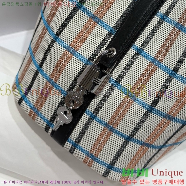 #޽ ź  18  HE152410-101
