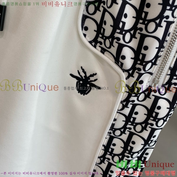   ݹ D2541228