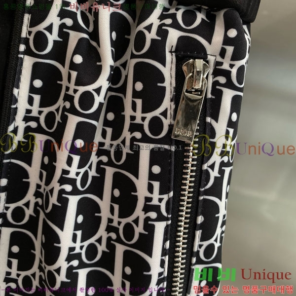   ݹ D2541228
