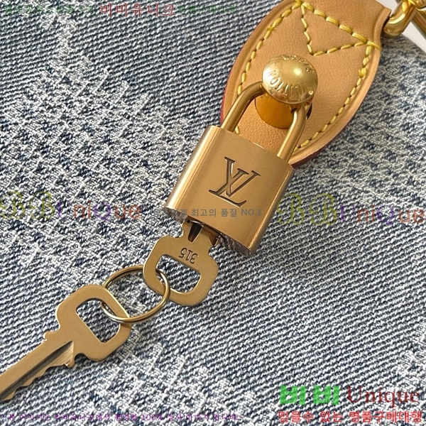 #̺ ǵ 40 ݵѸ N40701-1001