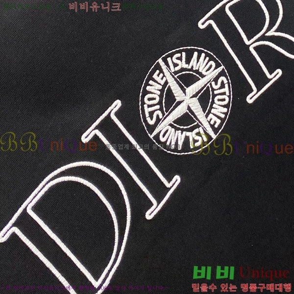    Ƽ D864724-1