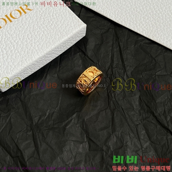   DOI131309-3