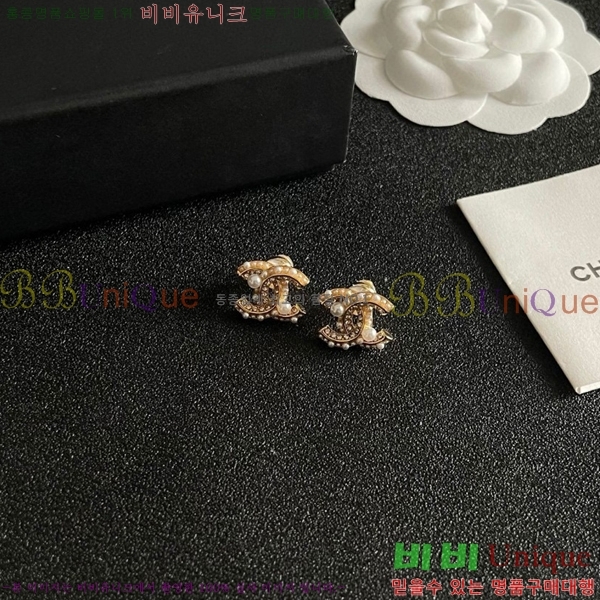 * Ͱ CHA01806-13