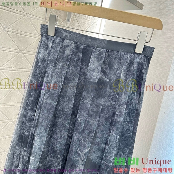   ĿƮ DOI1212098-3