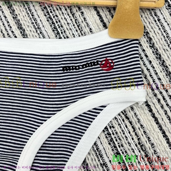  ̿̿  MU211203-1