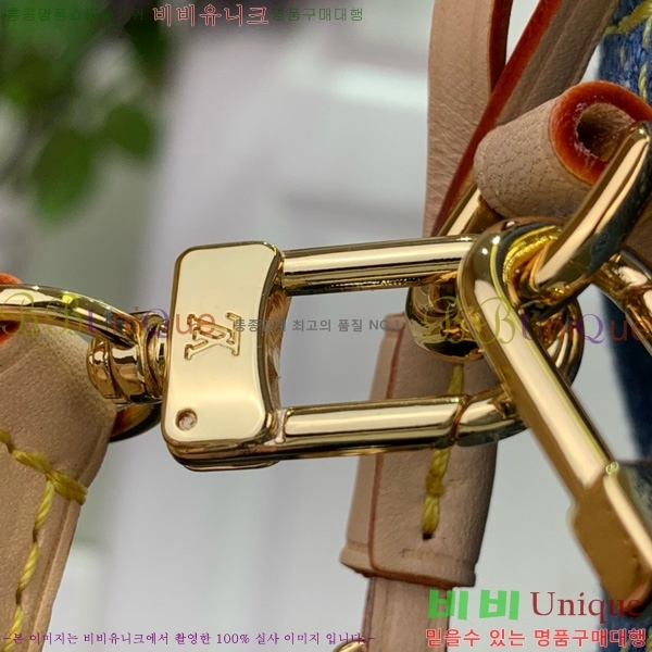 #̺  뿡  M83043-101