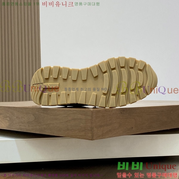   Ŀ LA669100-1