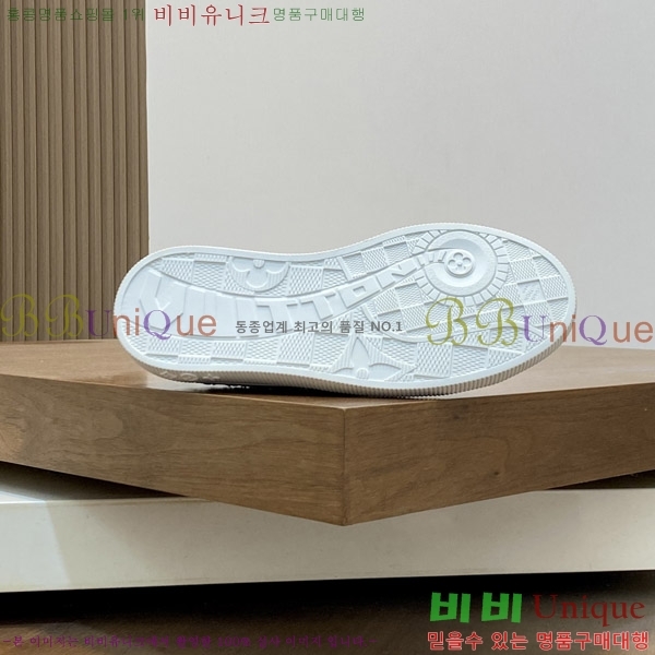  ̺ Ŀ LV3306118-3