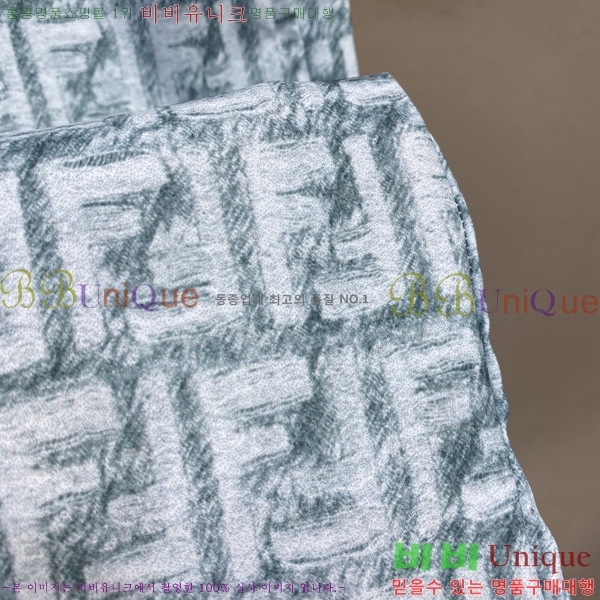   ݹ F97747-1