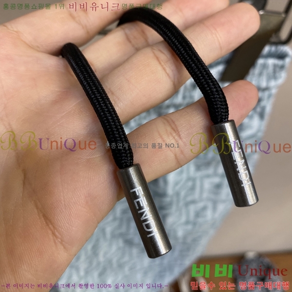   ݹ F97747-1
