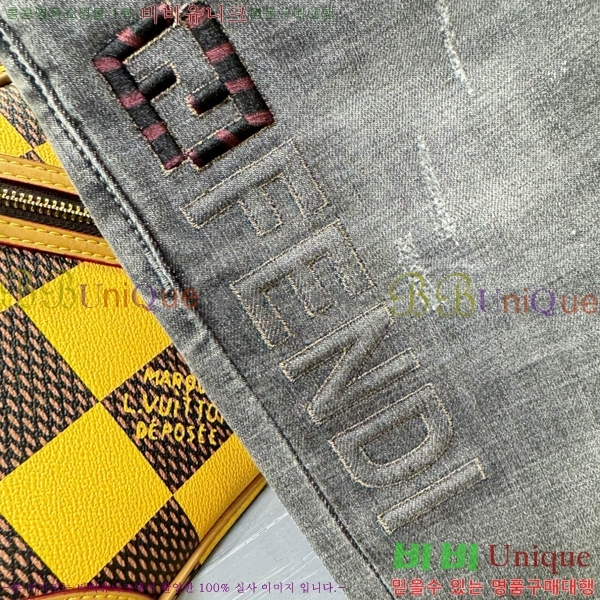   û F94711