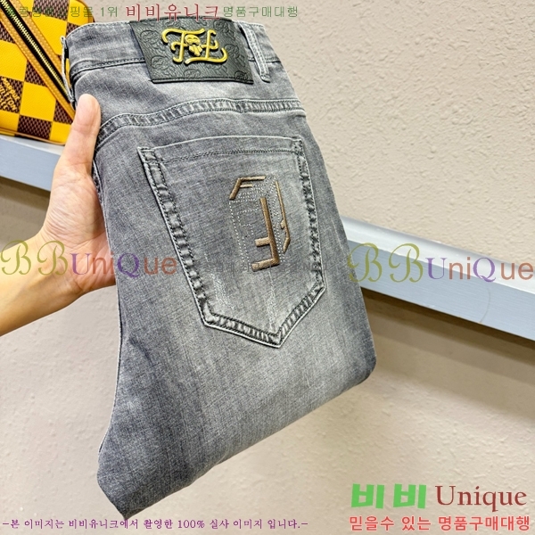   û F94711