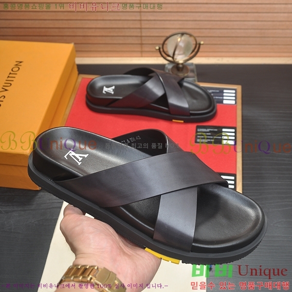  ̺  L8920936-1