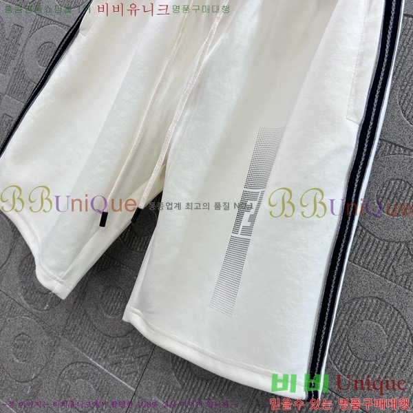   ݹ F97749-1
