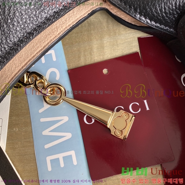 # Ʈ ̵ ž ڵ ‎837467-100