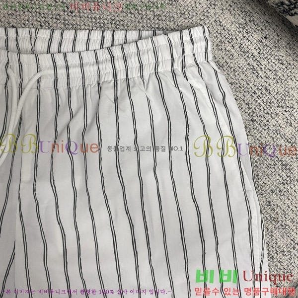   ݹ D25413680-1
