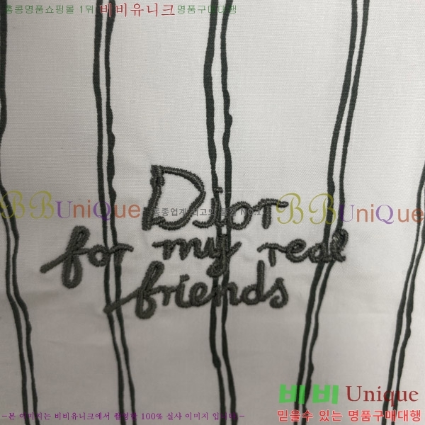   ݹ D25413680-1