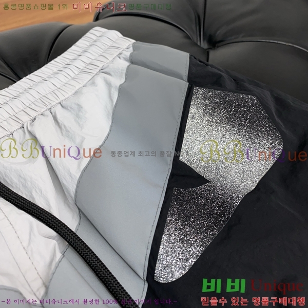   ݹ F97748