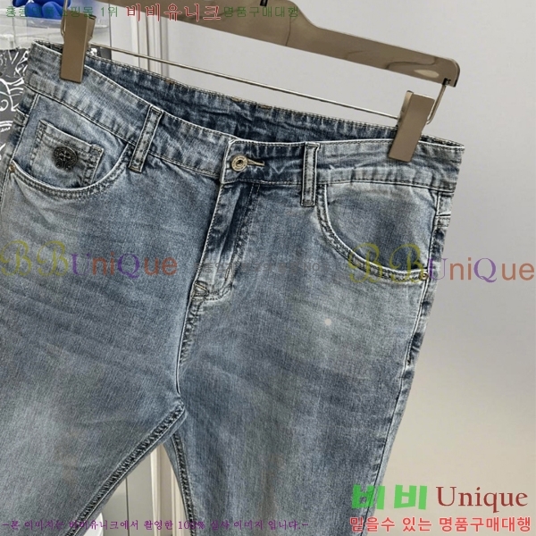   û F94712