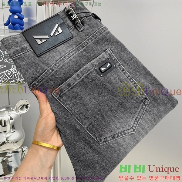   û F94713