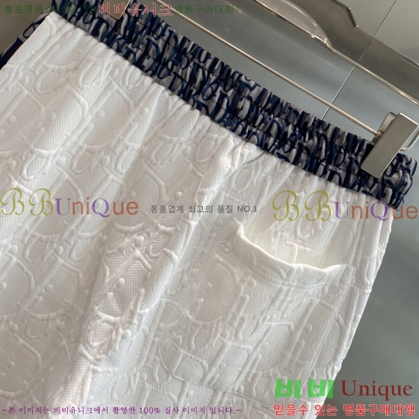   ݹ D25413676