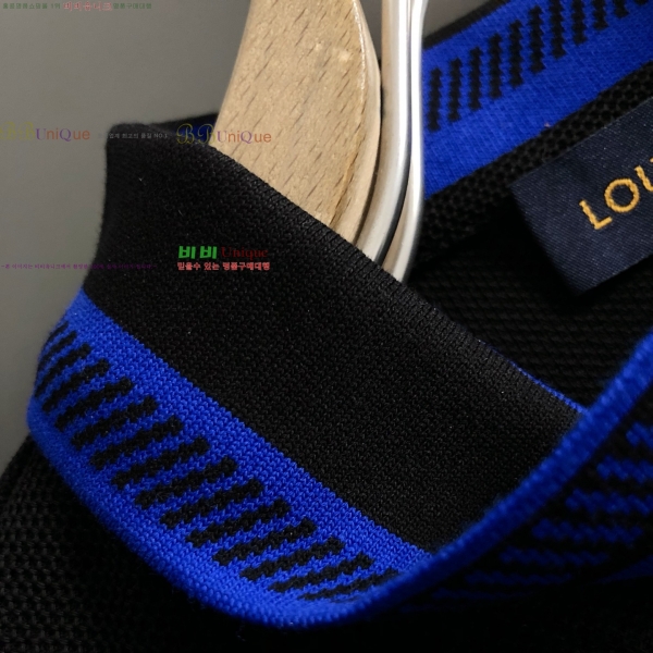  ̺    17L256451-1