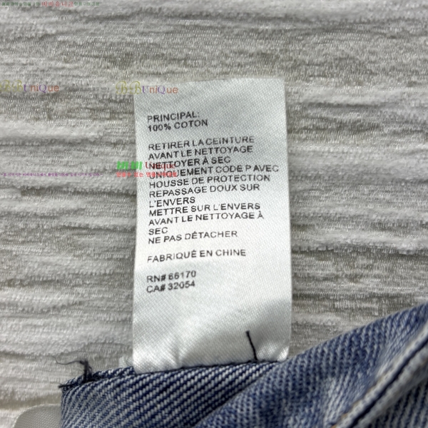  ̺   26L256213-1