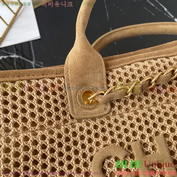 #*  ι AS66941-402