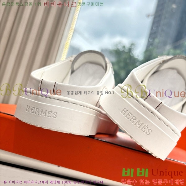 ޽   HE0026993-1