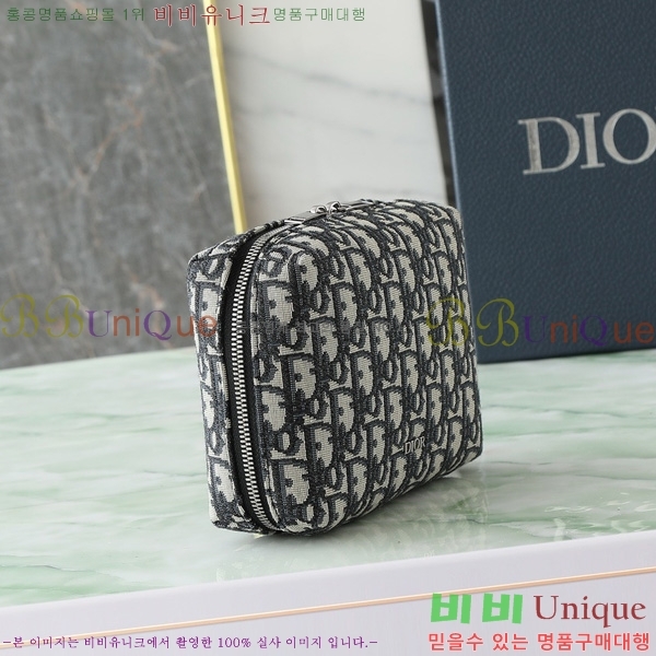 # Ʈ Ŀġ 2ESCA527-102