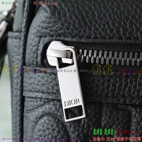# ̴ 2.0 KAWS ̴  ޽ 2ESWS034-101