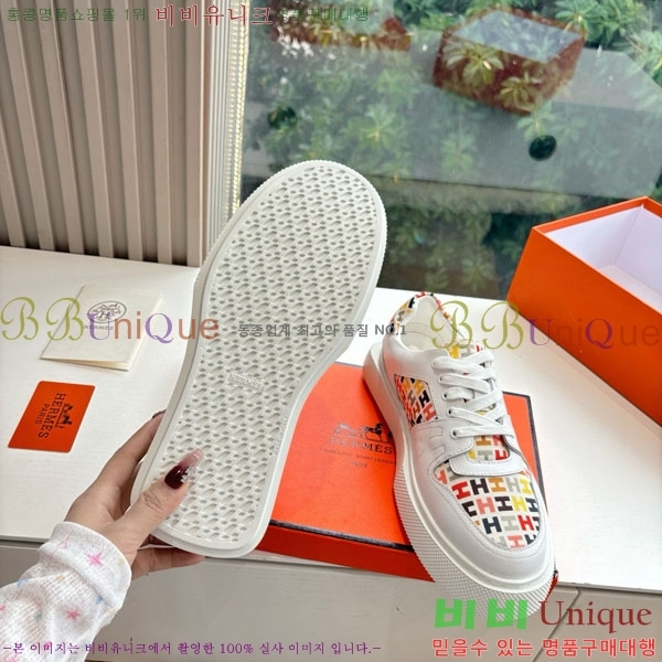 ޽ Ŀ HE0011069-4