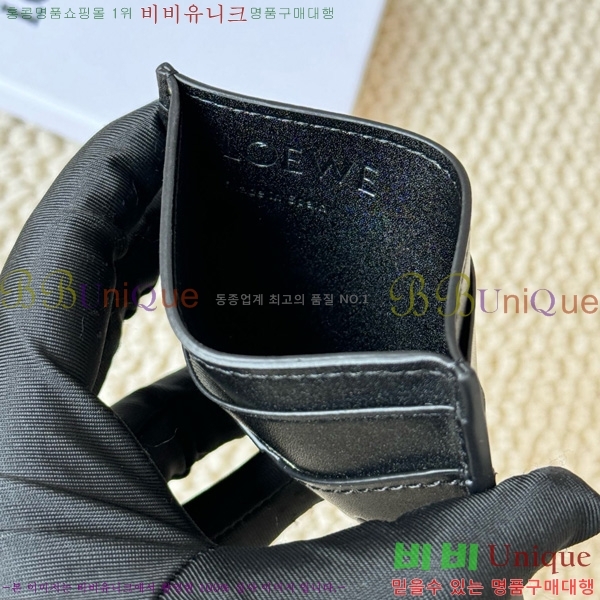 ο  ī Ȧ L1106-102