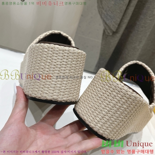     27F339029-4
