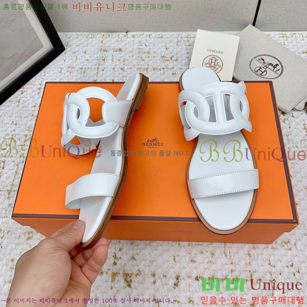 ޽   30HE569915-2