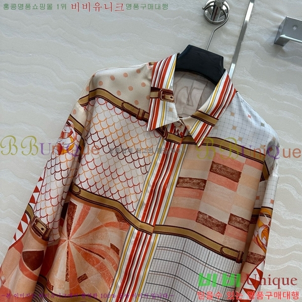  ޽  HE2121088-4