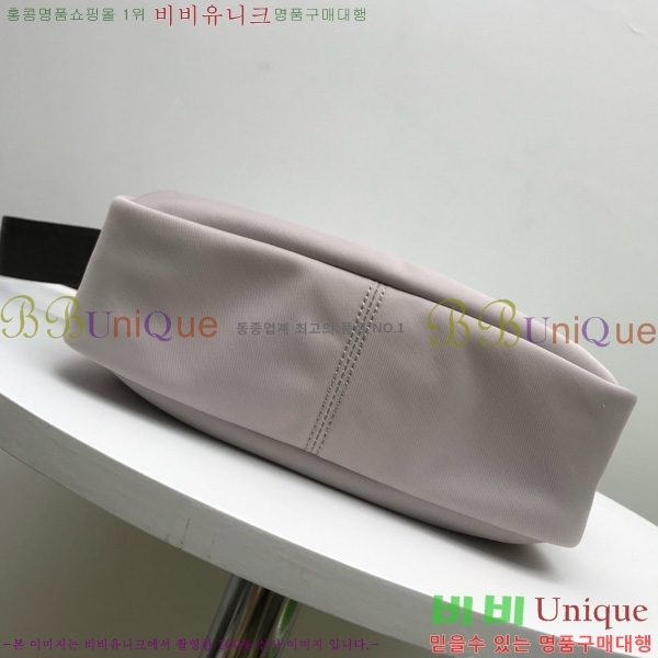 # ũ ũνٵ  81113881-102