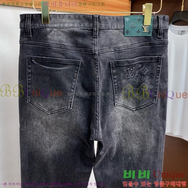  ̺ û L9677436-3