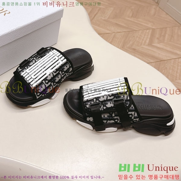    3D70026-4