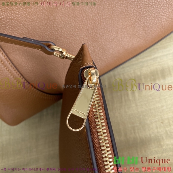 # Ʈ ƽ  ‎837466-703