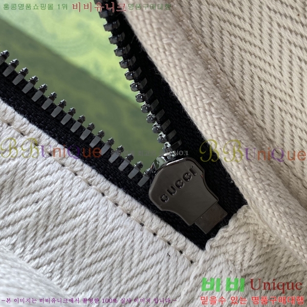 # GG  ̵  821159-902