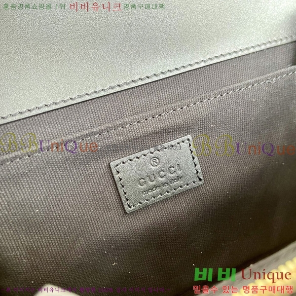 #    826761-801