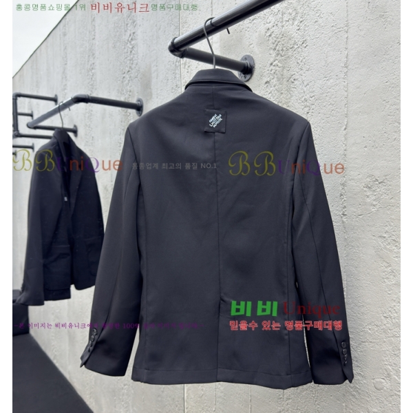  ̺    36L256343-1