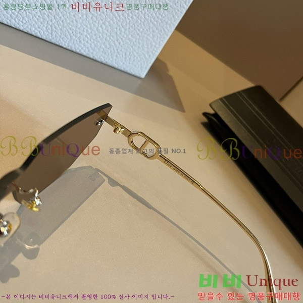  ۶ D108018