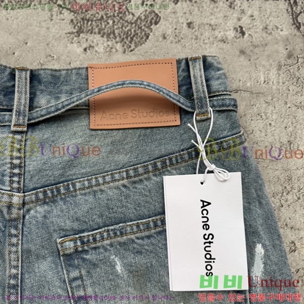  ũ Ʃ   ACN105073