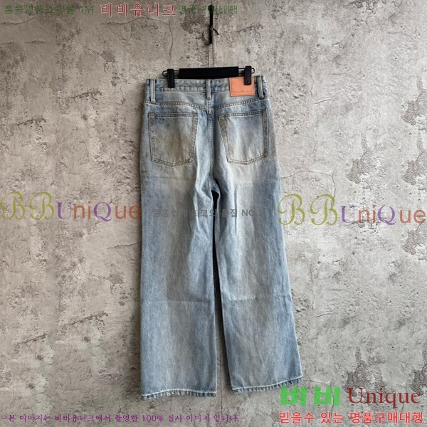  ũ Ʃ   ACN105075