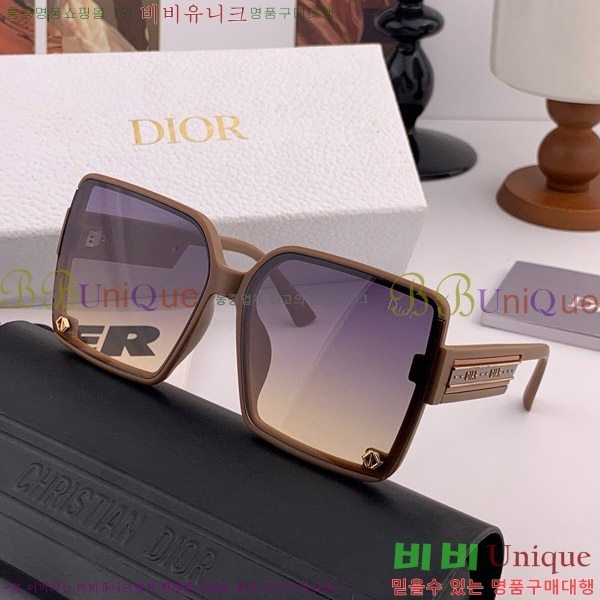  ۶ D108021