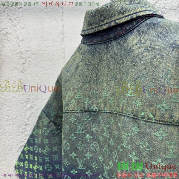  ̺    32L25726-1